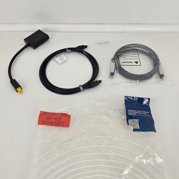 Cable Matters Digital Audio Cable Kit + Optical Adapter (Toslink) - Picture 1 of 5